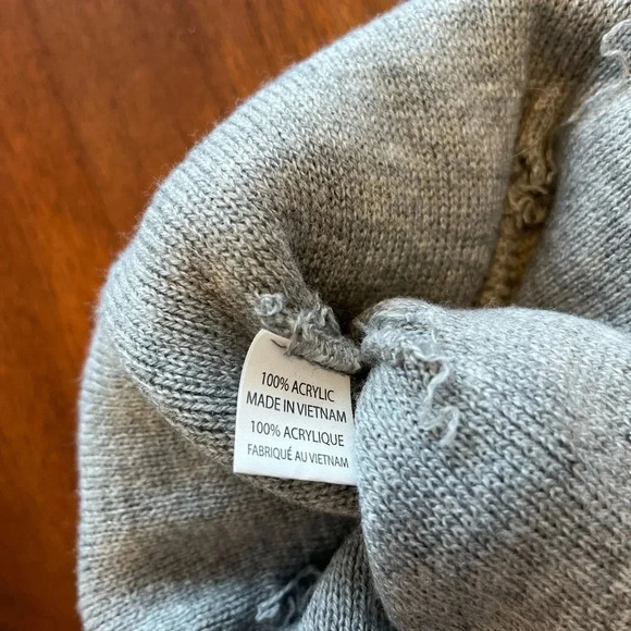 5/20$ Force 4 gray beanie winter hat - Picture 4 of 5